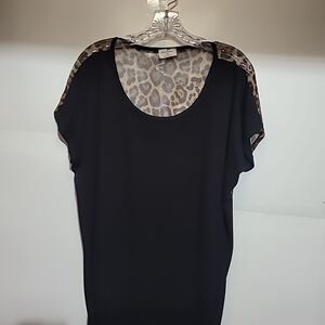 Cream Short Sleeve T-Shirt with Lace Accents